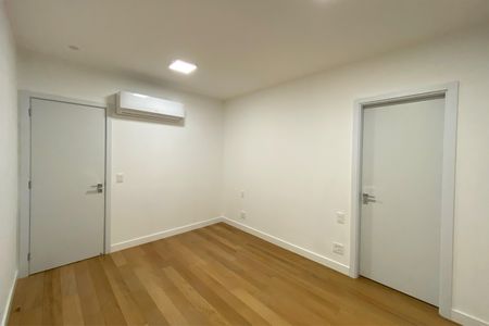 Apartamento para alugar com 150m², 3 quartos e 4 vagas Apartamento para alugar com 150m², 3 quartos e 4 vagasSuíte 1