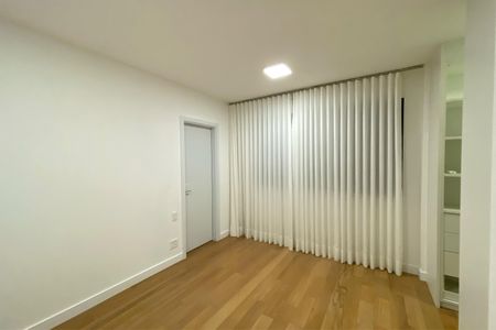 Apartamento para alugar com 150m², 3 quartos e 4 vagas Apartamento para alugar com 150m², 3 quartos e 4 vagasSuíte 1