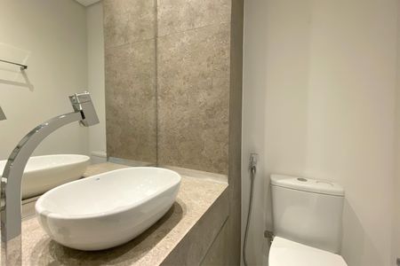 Apartamento para alugar com 150m², 3 quartos e 4 vagas Apartamento para alugar com 150m², 3 quartos e 4 vagasLavabo