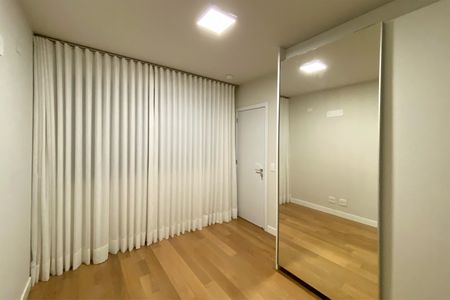 Apartamento para alugar com 150m², 3 quartos e 4 vagas Apartamento para alugar com 150m², 3 quartos e 4 vagasAnexo Suíte 1