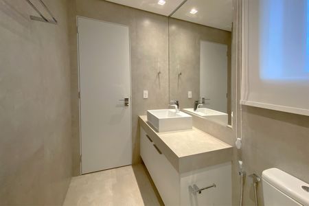 Apartamento para alugar com 150m², 3 quartos e 4 vagas Apartamento para alugar com 150m², 3 quartos e 4 vagasBanheiro da Suíte 3