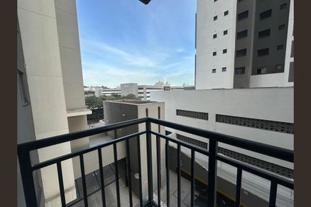 Sacada de apartamento à venda com 2 quartos, 50m² em Vila Militar, Barueri