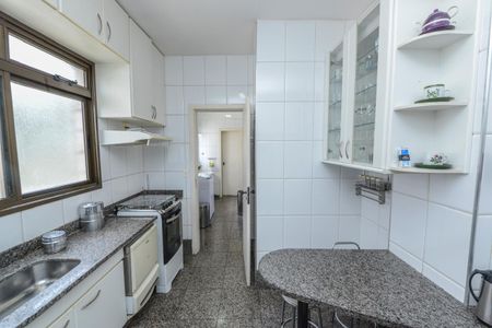 Apartamento para alugar com 155m², 4 quartos e 3 vagasCozinha