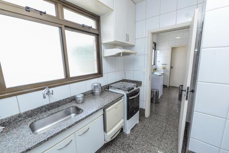 Apartamento para alugar com 155m², 4 quartos e 3 vagasÁrea de Serviço