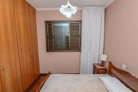 Apartamento para alugar com 155m², 4 quartos e 3 vagasQuarto 2