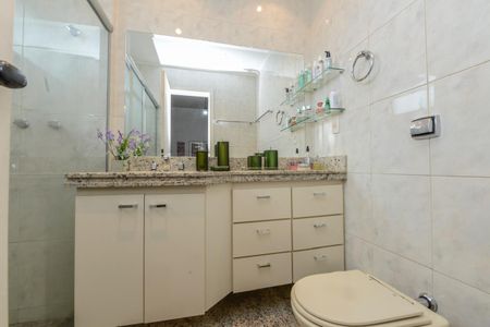 Apartamento para alugar com 155m², 4 quartos e 3 vagasBanheiro