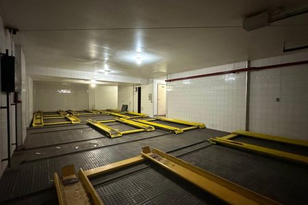 Apartamento à venda com 272m², 4 quartos e 2 vagas Apartamento à venda com 272m², 4 quartos e 2 vagasGaragem