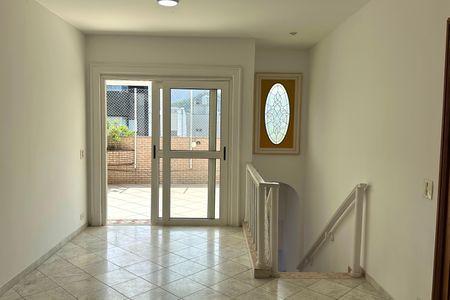 Apartamento à venda com 272m², 4 quartos e 2 vagas Apartamento à venda com 272m², 4 quartos e 2 vagasSala 02