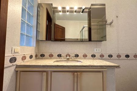 Apartamento à venda com 272m², 4 quartos e 2 vagas Apartamento à venda com 272m², 4 quartos e 2 vagasBanheiro da Suíte 03