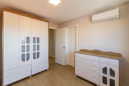 Apartamento à venda com 200m², 4 quartos e 3 vagas Apartamento à venda com 200m², 4 quartos e 3 vagasSuíte 3