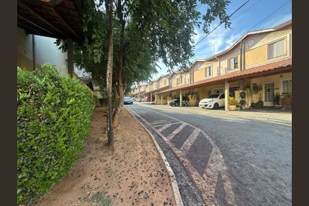 Casa à venda com 66m², 2 quartos e 1 vaga Casa à venda com 66m², 2 quartos e 1 vagaÁrea comum