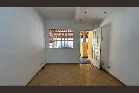 Casa à venda com 66m², 2 quartos e 1 vaga Casa à venda com 66m², 2 quartos e 1 vagaSala