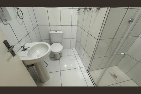 Casa à venda com 66m², 2 quartos e 1 vaga Casa à venda com 66m², 2 quartos e 1 vagaBanheiro