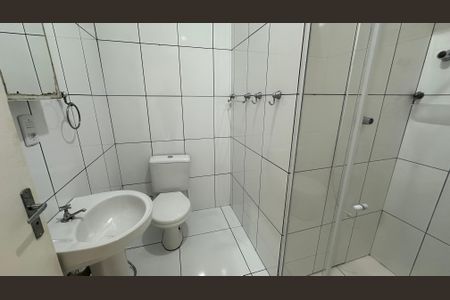Casa à venda com 66m², 2 quartos e 1 vaga Casa à venda com 66m², 2 quartos e 1 vagaBanheiro