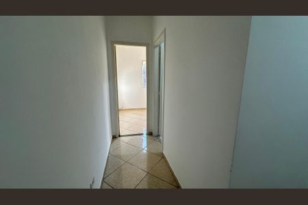 Casa à venda com 66m², 2 quartos e 1 vaga Casa à venda com 66m², 2 quartos e 1 vagaCorredor