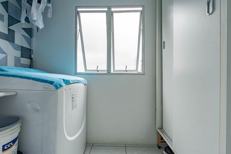 Apartamento à venda com 78m², 2 quartos e 1 vagaÁrea de Serviço