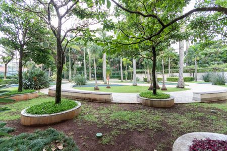 Apartamento à venda com 165m², 3 quartos e 2 vagas Apartamento à venda com 165m², 3 quartos e 2 vagasÁrea Comum