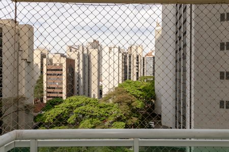 Apartamento à venda com 165m², 3 quartos e 2 vagas Apartamento à venda com 165m², 3 quartos e 2 vagasVaranda da Suíte 1