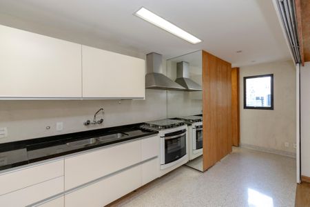 Apartamento à venda com 165m², 3 quartos e 2 vagas Apartamento à venda com 165m², 3 quartos e 2 vagasCozinha