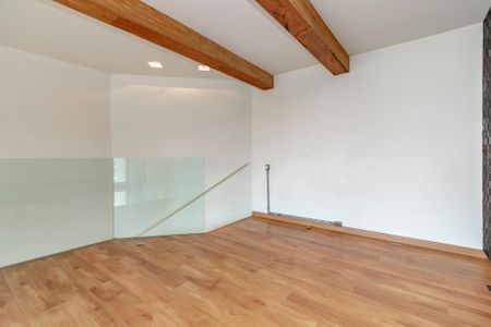 Apartamento à venda com 165m², 3 quartos e 2 vagas Apartamento à venda com 165m², 3 quartos e 2 vagasMezanino da Sala