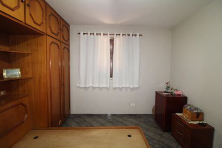 Casa à venda com 120m², 3 quartos e 4 vagasQuarto 2