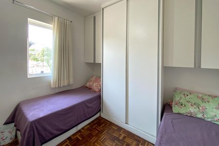 Casa à venda com 62m², 2 quartos e 1 vagaQuarto 2