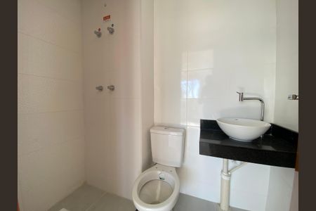Apartamento para alugar com 36m², 2 quartos e sem vaga Apartamento para alugar com 36m², 2 quartos e sem vagaBanheiro