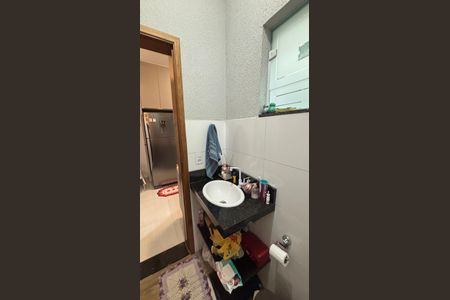 Casa à venda com 145m², 2 quartos e 1 vaga Casa à venda com 145m², 2 quartos e 1 vagaLavabo