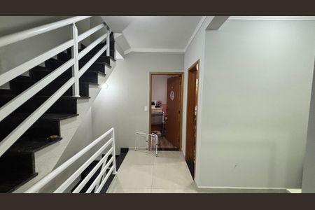 Casa à venda com 145m², 2 quartos e 1 vaga Casa à venda com 145m², 2 quartos e 1 vagaCorredor