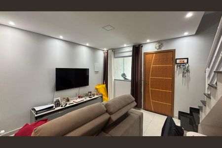 Sala de casa para alugar com 2 quartos, 145m² em Vila Curuçá, Santo André