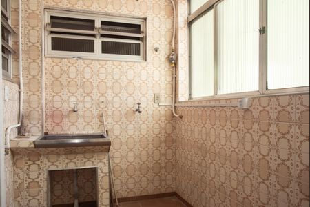 Apartamento à venda com 72m², 2 quartos e 1 vagaÁrea de Serviço