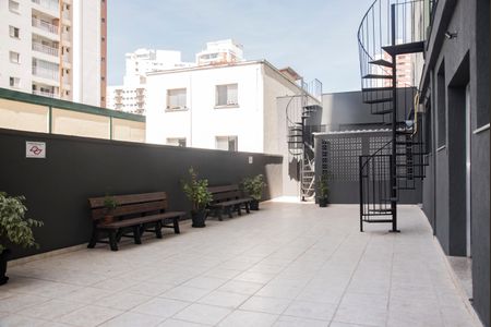 Apartamento à venda com 72m², 2 quartos e 1 vagaÁrea comum