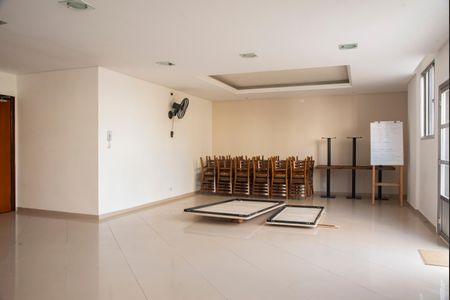 Apartamento à venda com 72m², 2 quartos e 1 vagaÁrea comum - Salão de festas