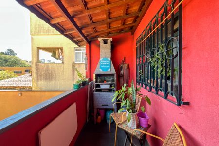 Casa à venda com 349m², 3 quartos e 2 vagas Casa à venda com 349m², 3 quartos e 2 vagasChurrasqueira