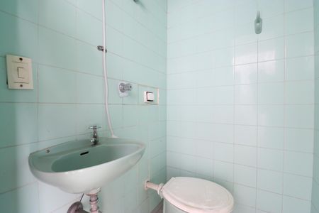 Casa à venda com 208m², 2 quartos e 4 vagasBanheiro edicula