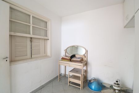 Casa à venda com 208m², 2 quartos e 4 vagasQuarto edicula