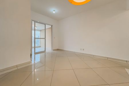Sala de apartamento para alugar com 3 quartos, 78m² em Vila Dom Pedro I, São Paulo