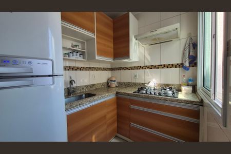 Apartamento à venda com 100m², 2 quartos e 1 vaga Apartamento à venda com 100m², 2 quartos e 1 vagaCozinha