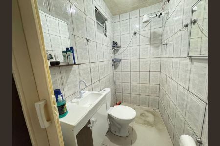 Casa à venda com 101m², 4 quartos e 1 vaga Casa à venda com 101m², 4 quartos e 1 vagaBanheiro 1