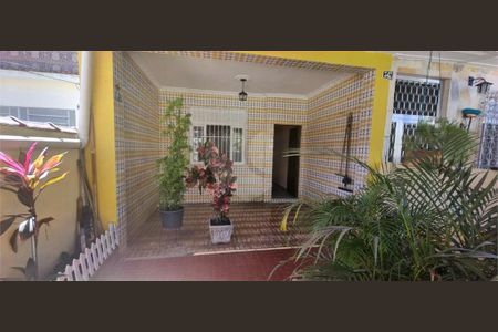 Casa à venda com 60m², 1 quarto e 1 vaga