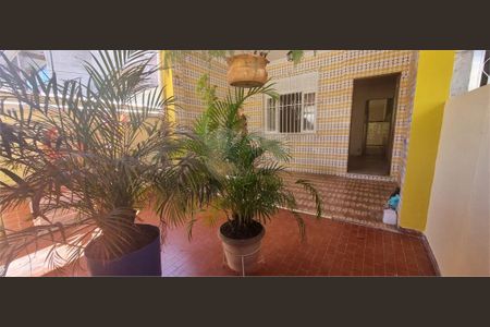 Casa à venda com 60m², 1 quarto e 1 vaga