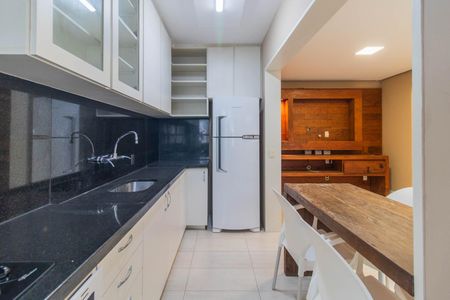 Apartamento para alugar com 72m², 1 quarto e 1 vaga Apartamento para alugar com 72m², 1 quarto e 1 vagaCozinha e Área de Serviço