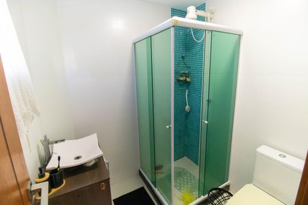 Casa à venda com 450m², 5 quartos e 2 vagas Casa à venda com 450m², 5 quartos e 2 vagasBanheiro da Suíte 5