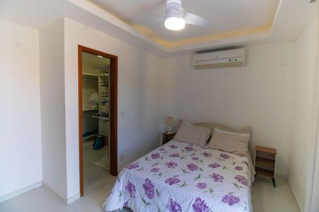 Casa à venda com 450m², 5 quartos e 2 vagas Casa à venda com 450m², 5 quartos e 2 vagasSuíte 1