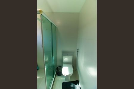 Casa à venda com 450m², 5 quartos e 2 vagas Casa à venda com 450m², 5 quartos e 2 vagasBanheiro da Suíte 1