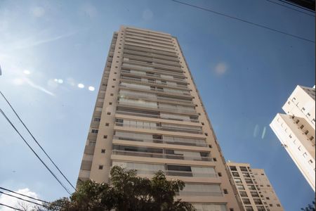Apartamento à venda com 104m², 2 quartos e 2 vagasFachada