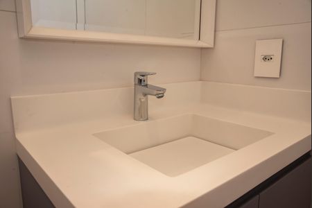 Apartamento à venda com 104m², 2 quartos e 2 vagasBanheiro da Suíte 2
