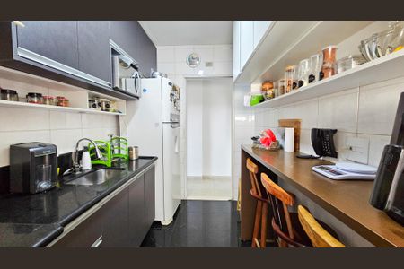 Apartamento à venda com 78m², 2 quartos e 1 vaga Apartamento à venda com 78m², 2 quartos e 1 vagaCozinha