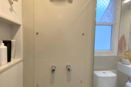 Apartamento à venda com 95m², 3 quartos e 2 vagasBanheiro da Suíte