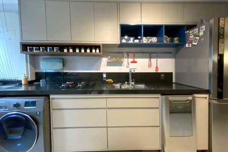 Apartamento à venda com 95m², 3 quartos e 2 vagasCozinha e Área de Serviço